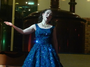 オペラ歌手の上杉麻子さん